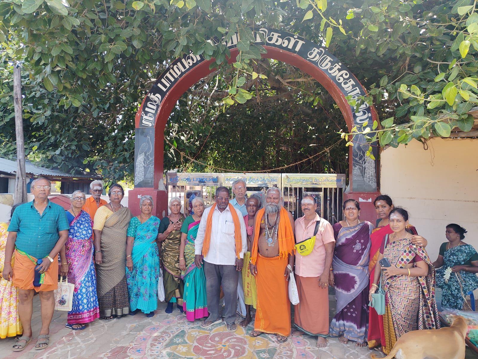 TKM pilgrims at a temple